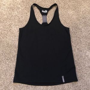 Under Armour Black Tank Size Medium